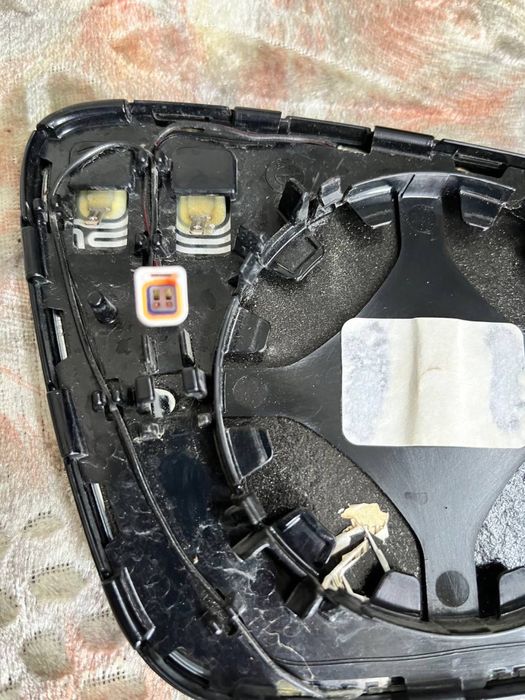 Автомобільне дзеркало BMW f30 2017