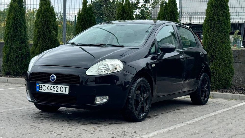 Фіат пунто fiat punto хетчбек авто