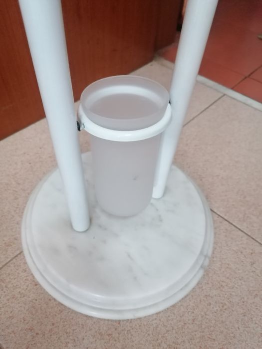 Suporte de papel higiénico