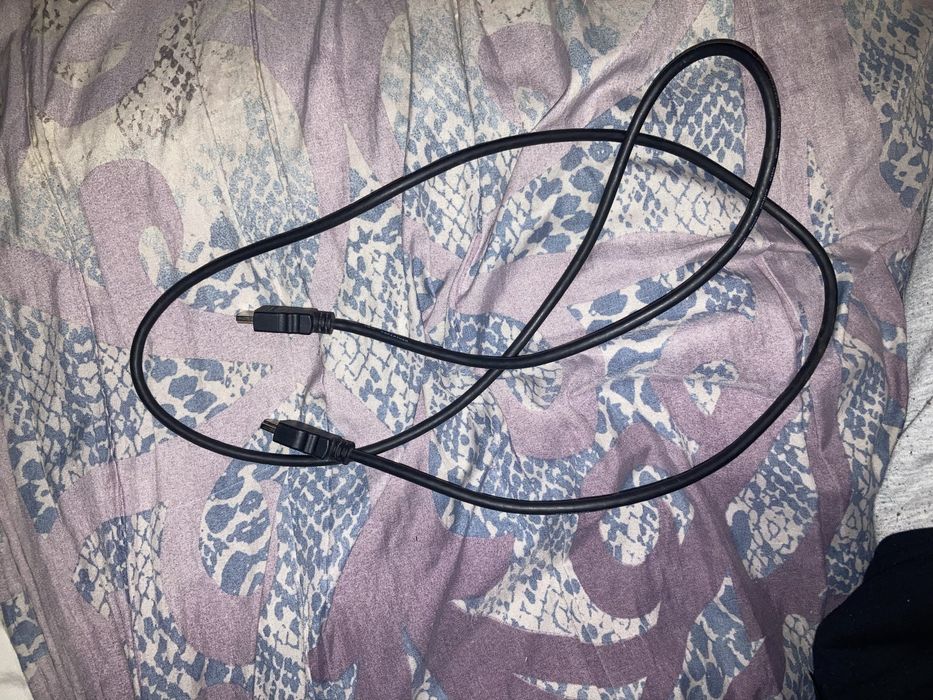 провода дисковод и видеокарта для пк