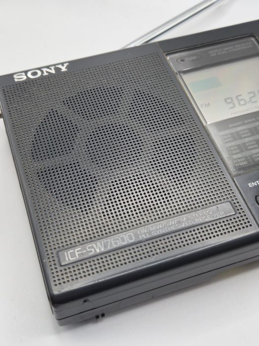 Radio globalne Sony ICF-SW7600