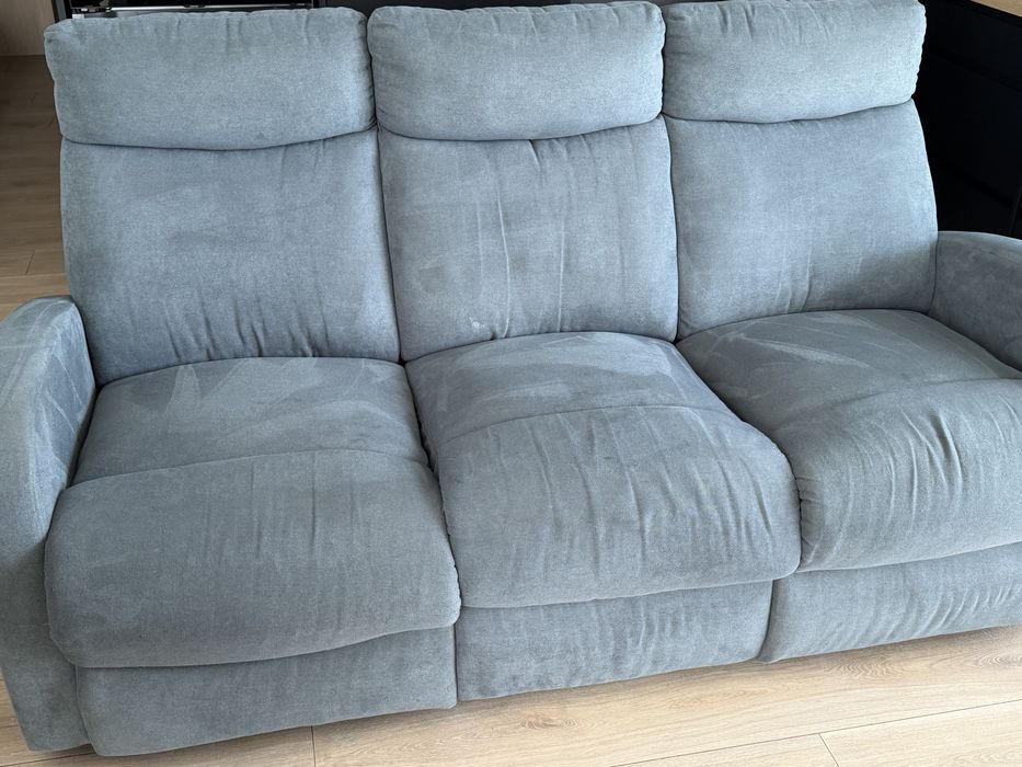 sofa z funkcją relaksu
