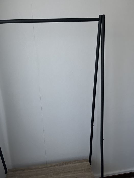 Suporte para cabides
