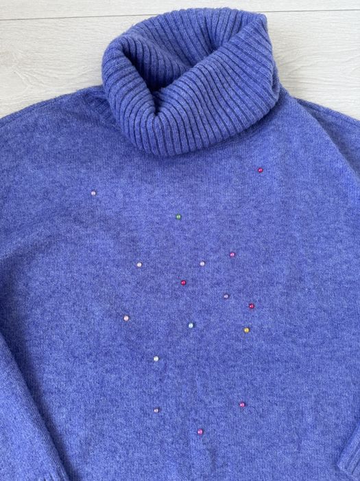Fioletowy golf sweter z perelkami Mohito r.S