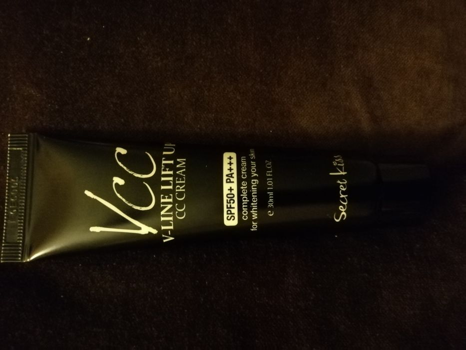 Vendo VCC v-line lift up cc cream