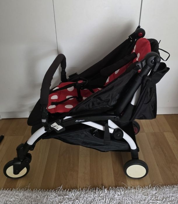 Carrinho Minnie/Mickey com extras (tipo yoyo)