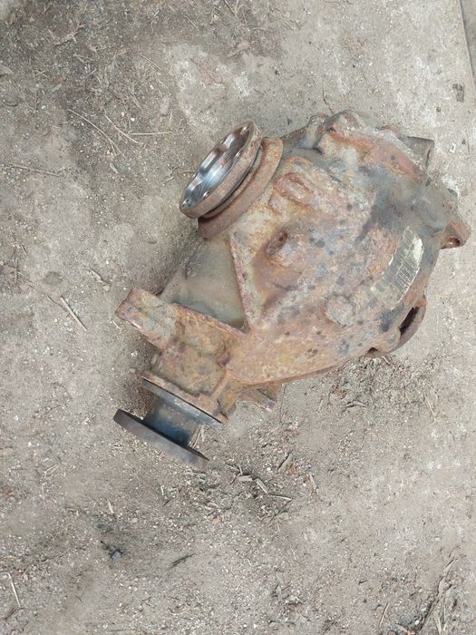Dyfer dyferencjał tylny most bmw e46 e 46 2.3 2.5 2.8 benzyna 3.23