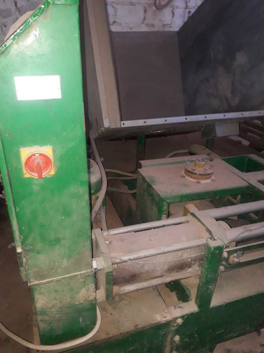 Прес для брикетів, брикетов, брикетувальник, брикетер промисловий