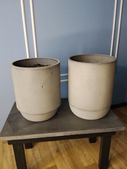 Бетонні вазони та кашпо