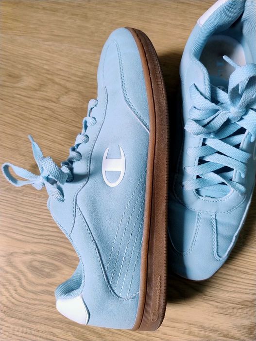 niebieskie damskie sneakersy marki Champion model PRESTIGE rozmiar 41