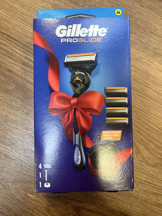 Gillette proglide, 4 леза і підставка