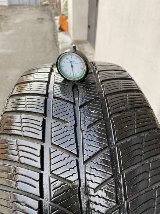 235/50 R19 Barum Polaris 5, 19г комплект шин зимних.