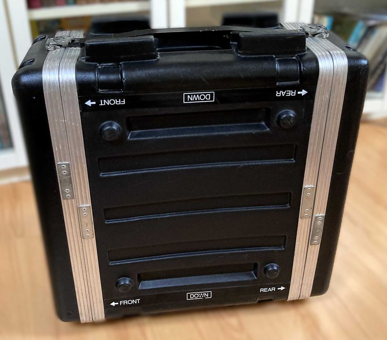 Rack case (flight case) UNICASE 4U
