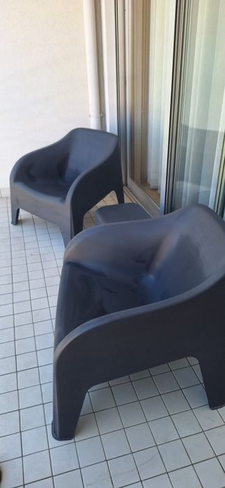 Conjunto mesa e cadeiras