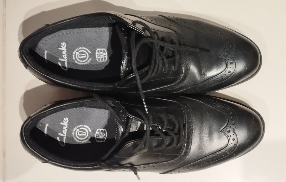 Buty skórzane męskie czarne Clarks rozm. 40