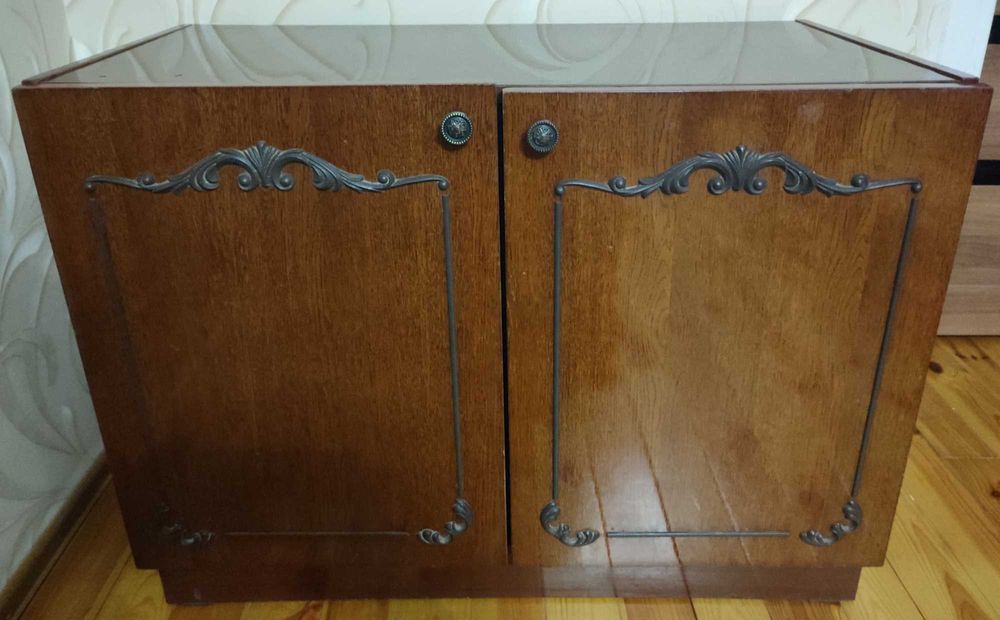 Продам тумба б/у