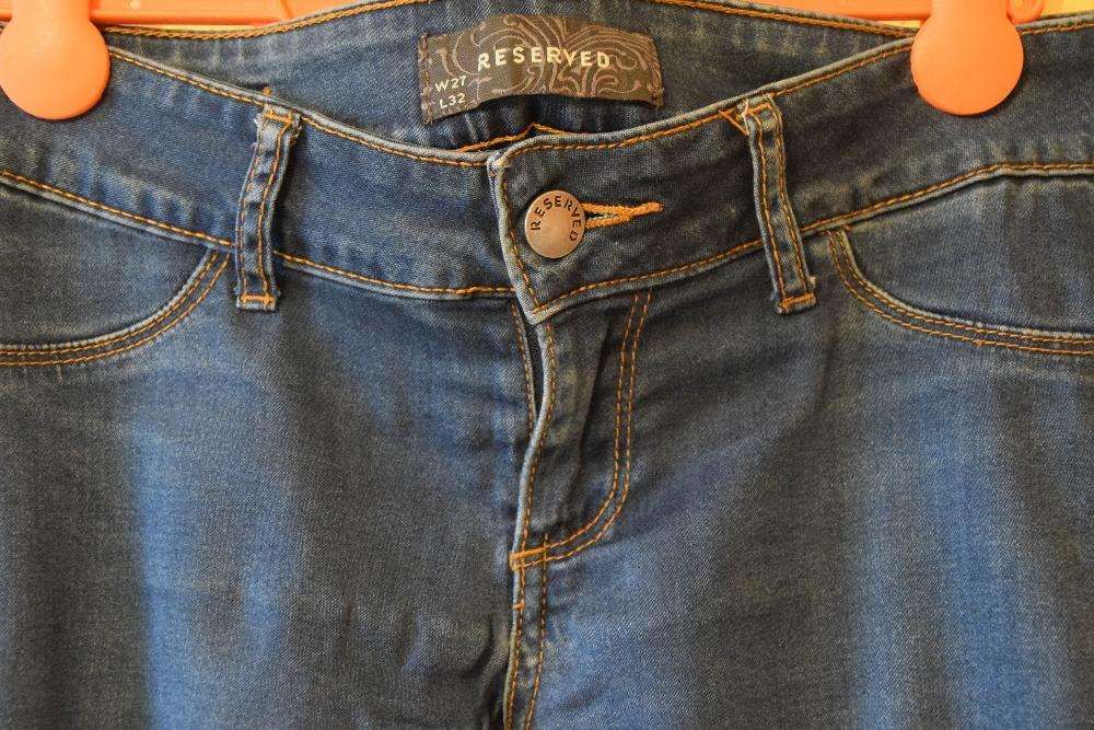 Spodnie Reserved