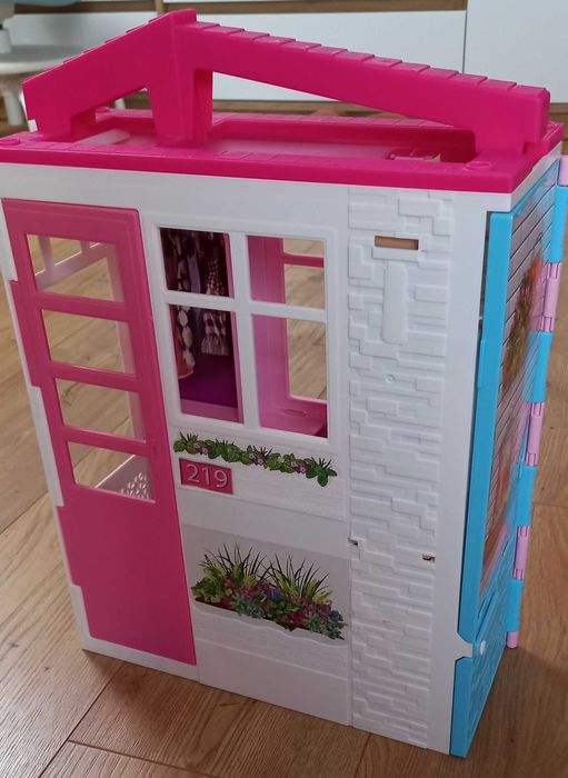 Domek Barbie (składany/walizka)