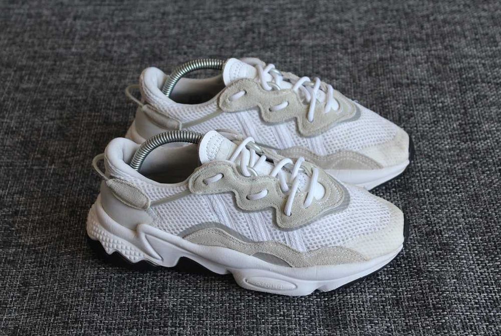 Кросівки Adidas Originals Ozweego Оригінал 36р