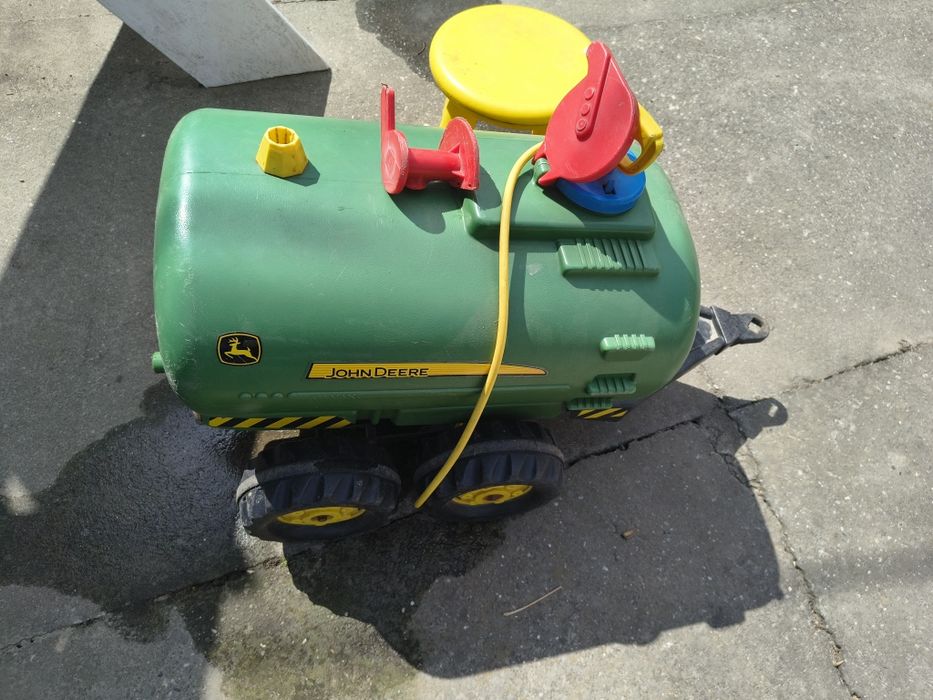 Beczka na wodę John Deere