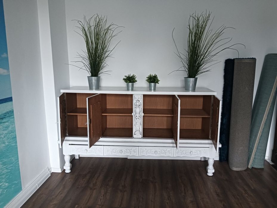 Piękna duża komoda Retro