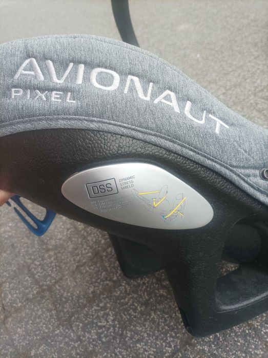 Leciutki fotelik Avionaut Pixel 0-13kg