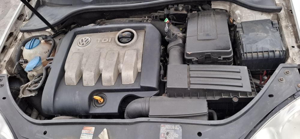 Volkswagen Golf V 1.9 BRU na części