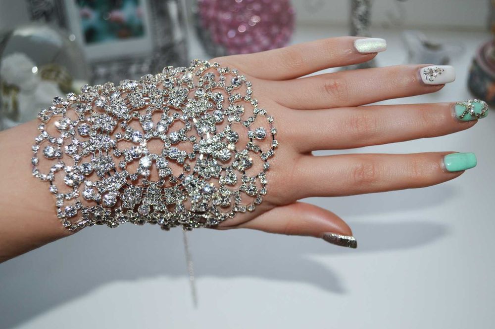 Роскошный браслет на кисть руки, перчатка из камней цирконов