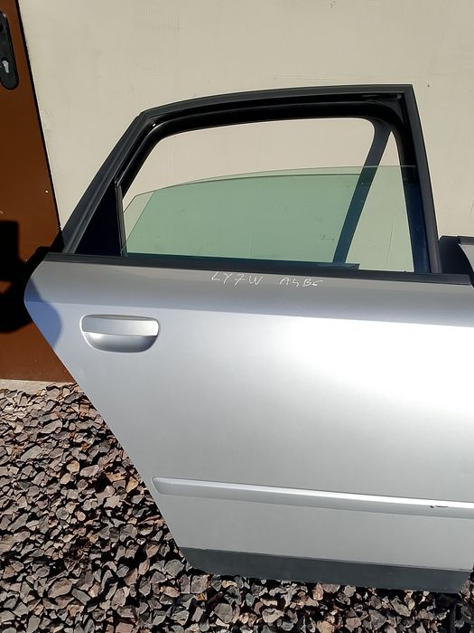 Drzwi Audi A4 B6 Małysz , kod lakieru LY7W