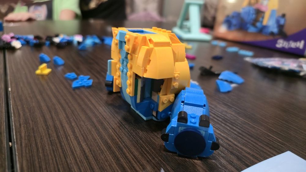 Подарунковий конструктор Stitch кумедна фігурка, яку хочеться зібрати