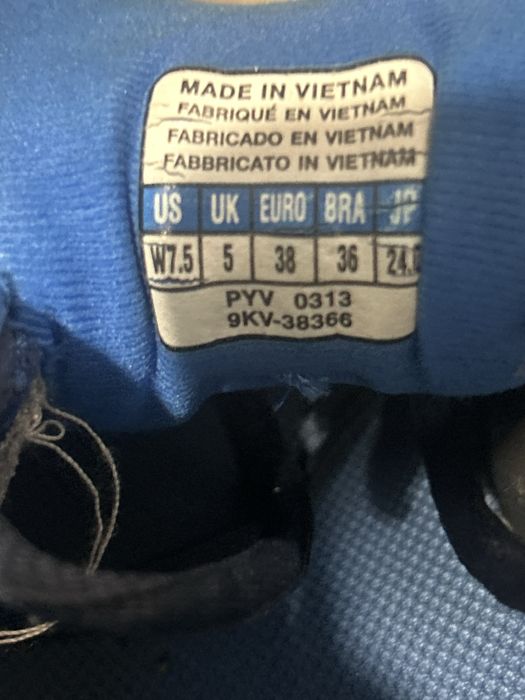 Mizuno wave lightning RX2