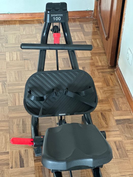 DOMYOS
Máquina de Remo Dobrável 100