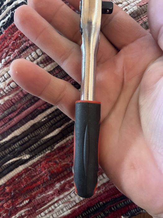 Трещотка 1/4 тріскачка вороток реверсний ключ