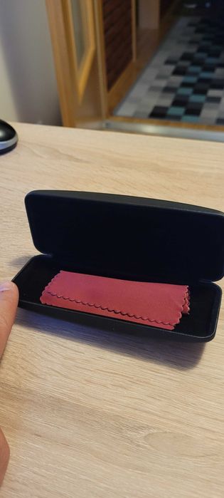 Etui na okukary okazja