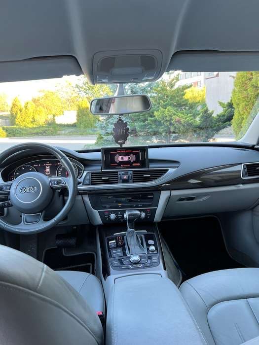 Audi A7_13rok_model14r_Diesel_Quatrro_PakietRS7_300koni_AktywnyWydech