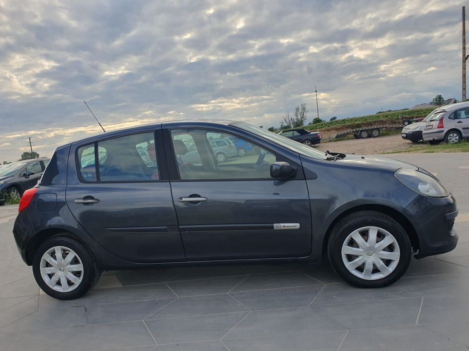 * * RENAULT CLIO RipCurl * * 2008r * * 1.2 Benzyna * * ŁADNY STAN * *