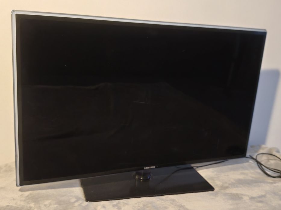 Продам телевізор samsung 3d  UE40D6500VS