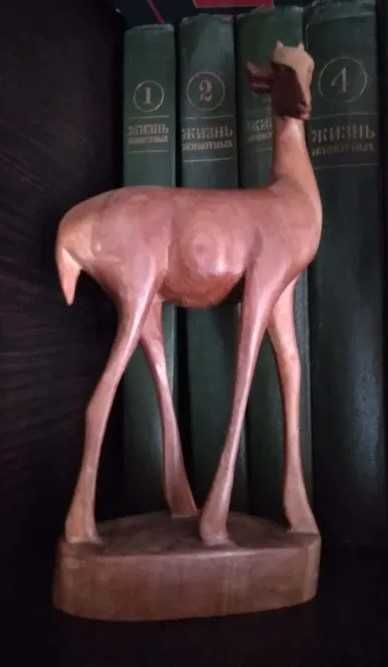 Африканські дерев'яні ВИРОБИ (тваринки,статуетки)