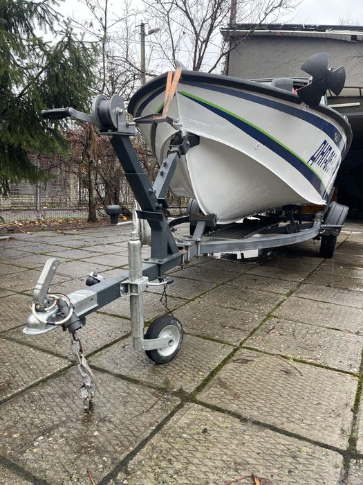 Катер Прогресс 4