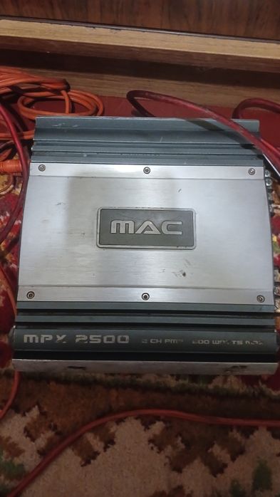 Сабуфер с усилителям