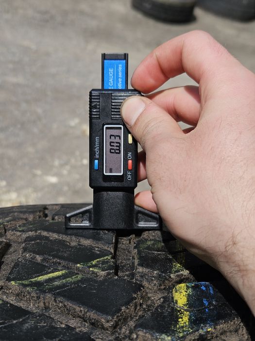 Шины БУ 285 60 R 20 Radar renegade R/T + пара всесезон