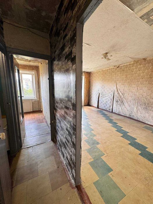 Продам 1 квартиру Тополь -2
