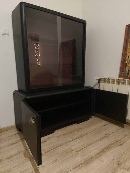 Witryna z komodą z lat 60