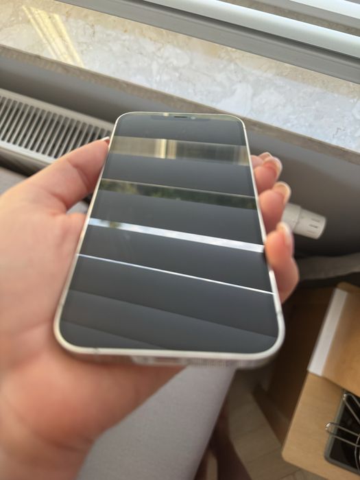 Iphone 12 pro bialy