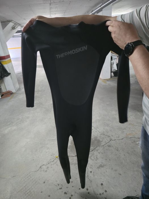 Fato surf m  25€