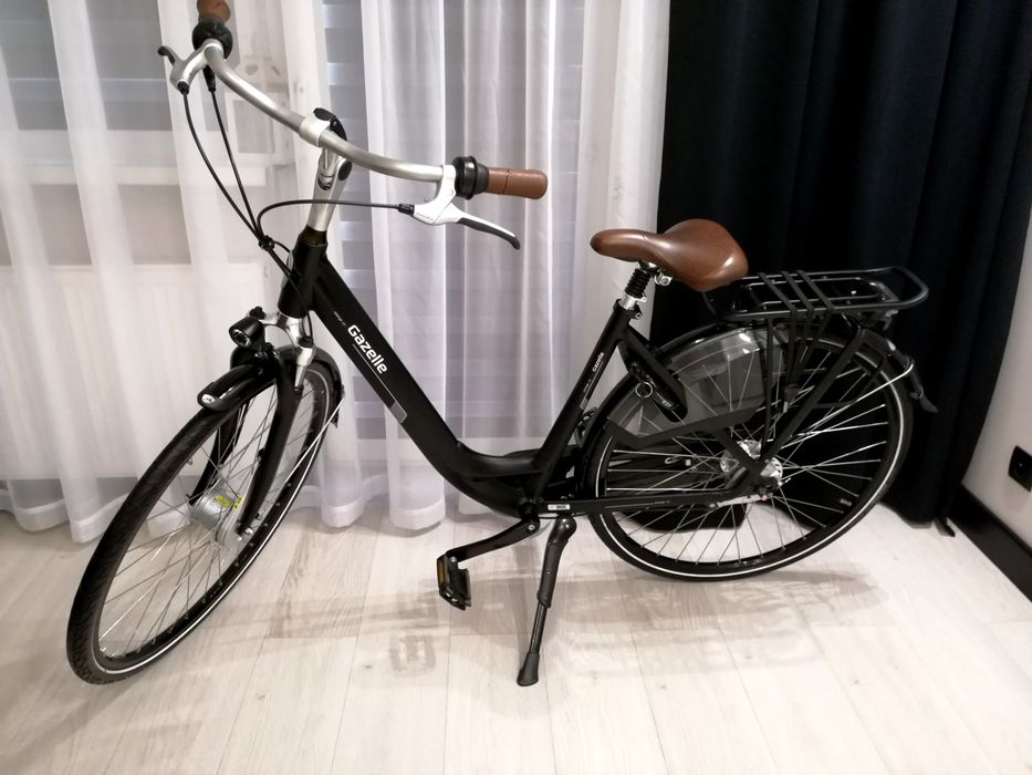 Gazelle Orange C7+