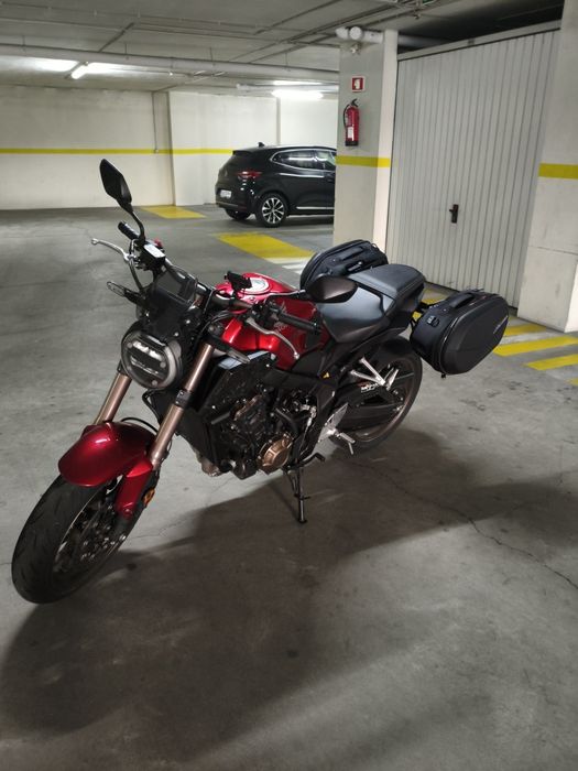 Malas Givi ST609