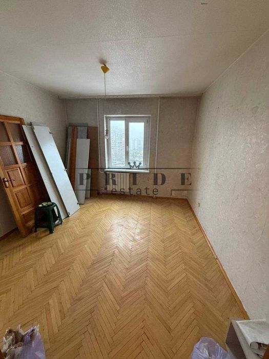 .Трикімнатна квартира в серці Троєщини за привабливою ціною