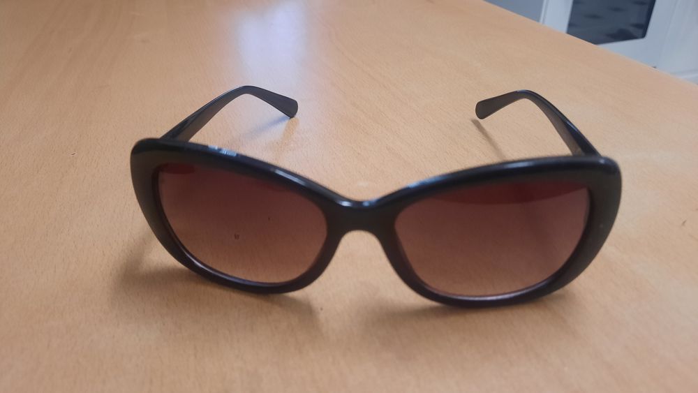 Óculos de sol  vários