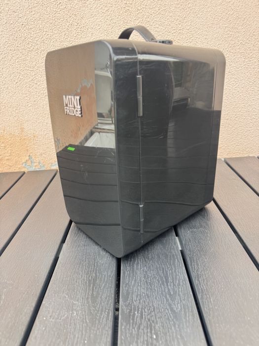 Міні холодильник новий